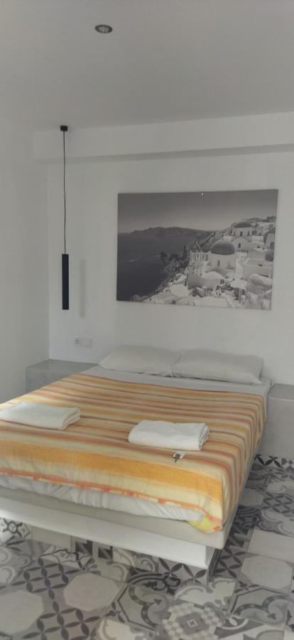 Fira Veronica Rooms 이메로비글리 외부 사진
